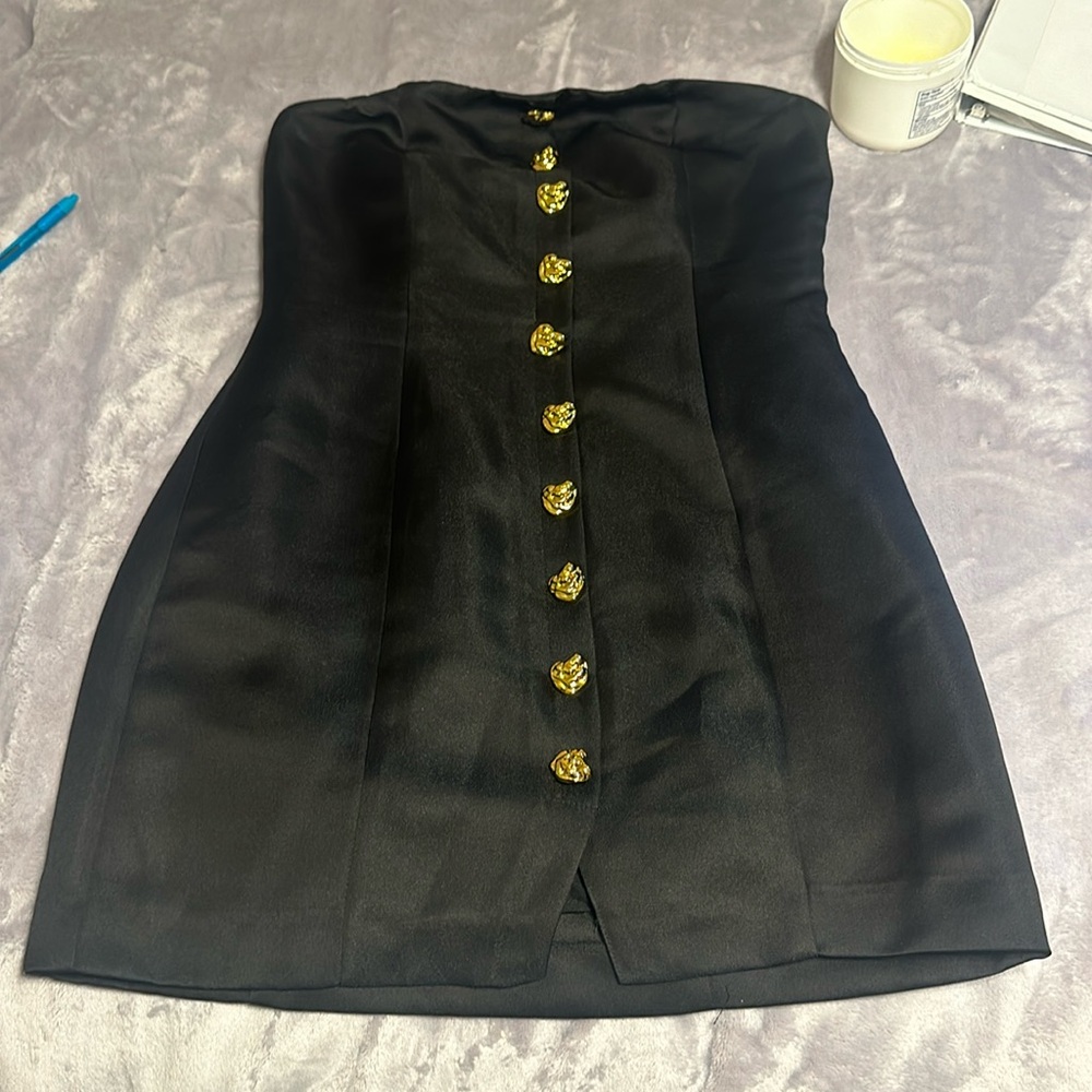 Strapless dress